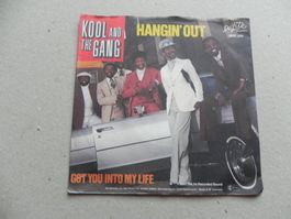Single 7 " R&B  Soul Pop Kool and the Gang 1980 Hangin`out